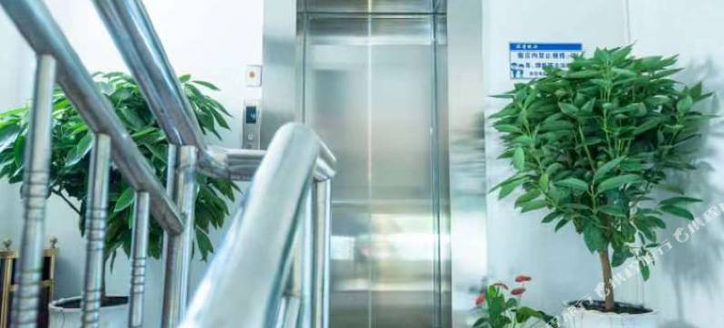 阿勒泰宜居酒店图片