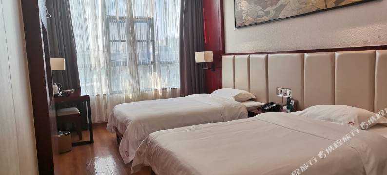 姑娘江酒店(马山体育广场店)图片