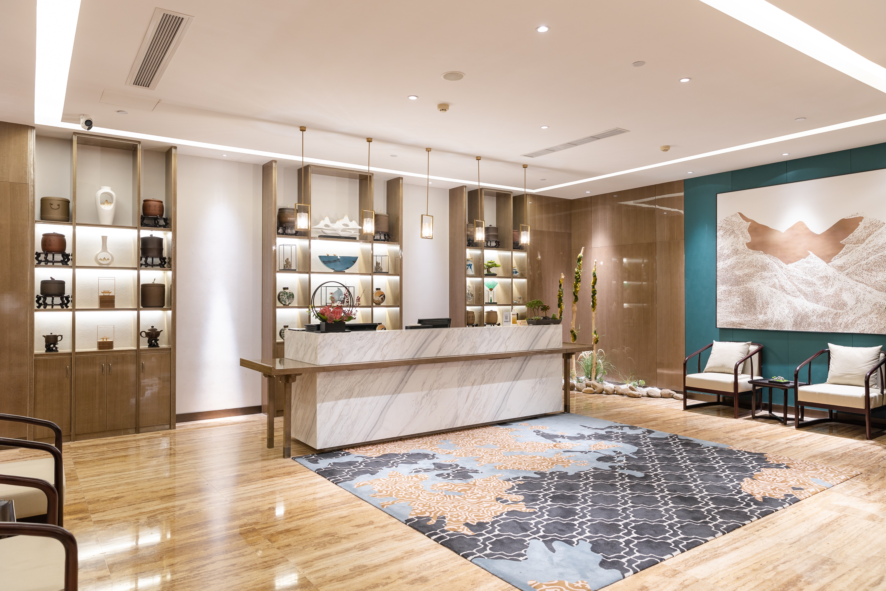 Vanwarm Hotel Over view