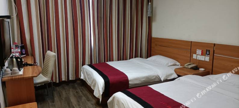 华庭酒店(宜阳李贺大道店)图片