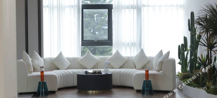 莫兰迪酒店(防城区嘉乐城店)图片