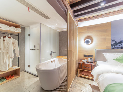 蒙自梵间人文艺术酒店(碧色寨店)