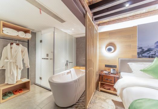 蒙自梵间人文艺术酒店（碧色寨店）外景图