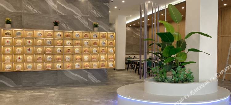 艾德品悦酒店(鹤壁火车站店)图片