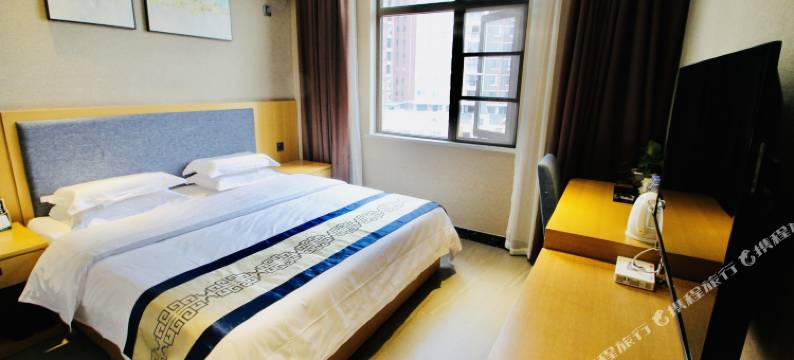 微客布景酒店(绵阳火车站园艺山店)图片