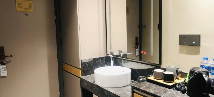 如家商旅酒店(厦门机场SM城市广场店)图片