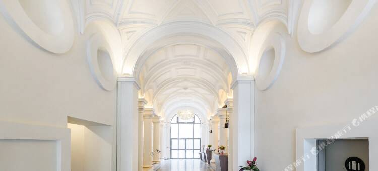 尼姆阿伦内精选城市公寓酒店(Appart'City Collection Nîmes Arènes)图片