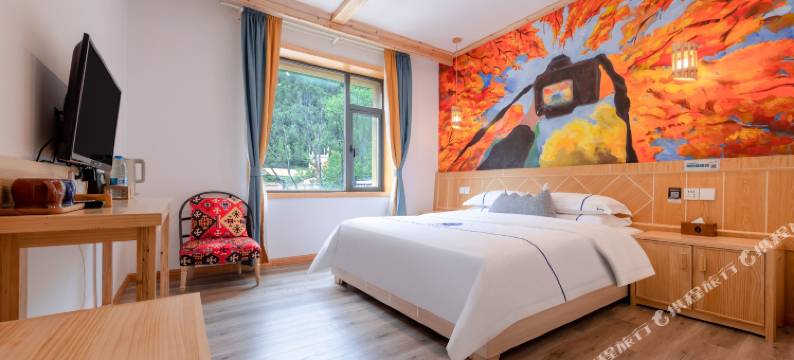 长坪驿户外主题客栈(四姑娘山店)图片