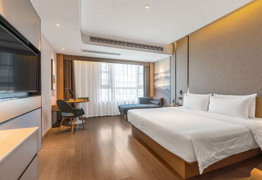 Atour Hotel (Chengdu Chunxi Road Shuncheng Street) Hotel Overview