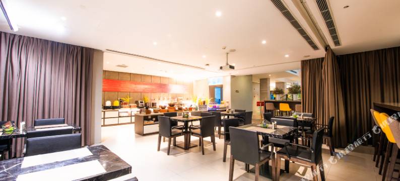 如家精选酒店(北京南锣鼓巷张自忠路地铁站店)图片