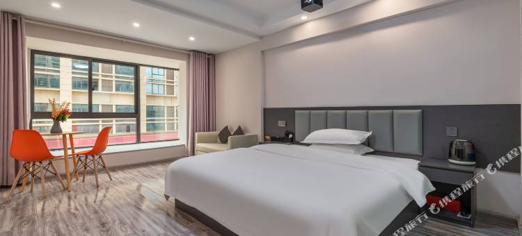 鸿顺欢享酒店(花溪大学城店)图片