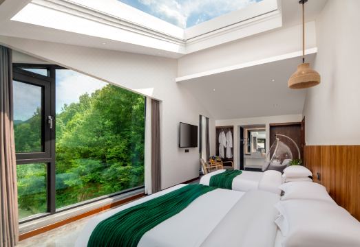 Laojunshan Qimeng Junlan Pavilion (Zhongling Cableway Shop) Hotel Overview