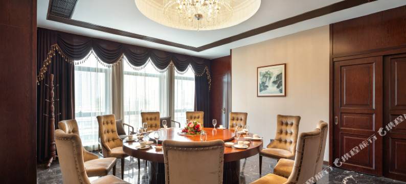 株洲天伦·芳舍酒店(财富广场汽车中心站店)图片