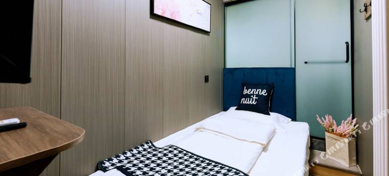 千寻酒店(郑大一附院东院区店)图片