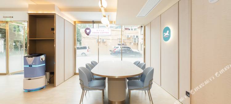 汉庭酒店(上海交大宜山路地铁站店)图片