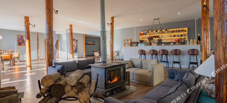 雨崩远方的家二号院(德钦店)图片