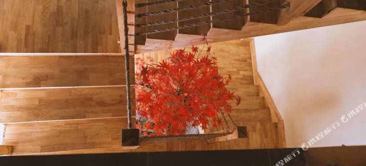 理县木林秋山涧民宿图片