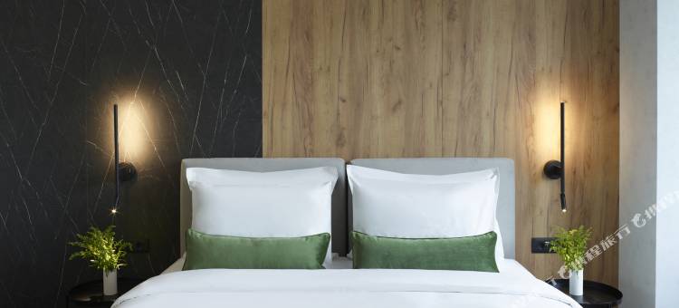 港口广场酒店(The Port Square Hotel)图片