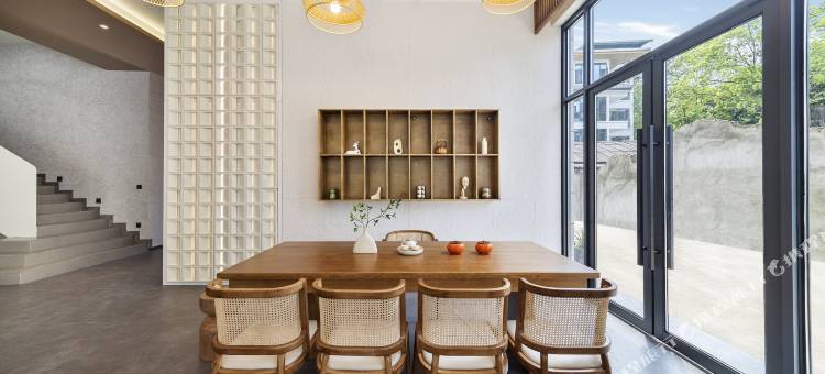 青城山山与山屿智慧民宿图片