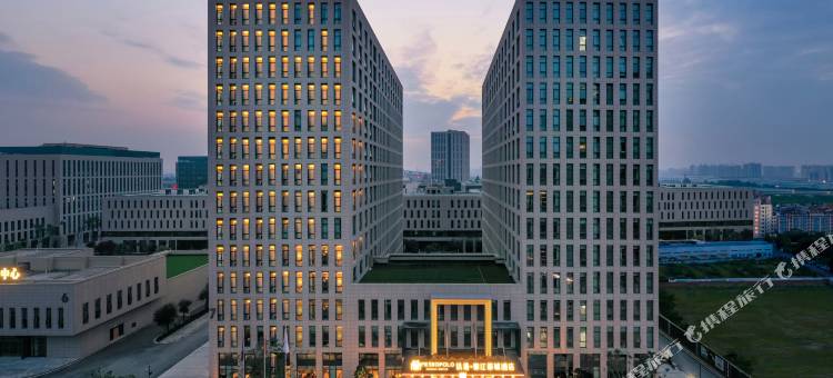 铁港·锦江都城酒店(成都青白江铁路港店)图片