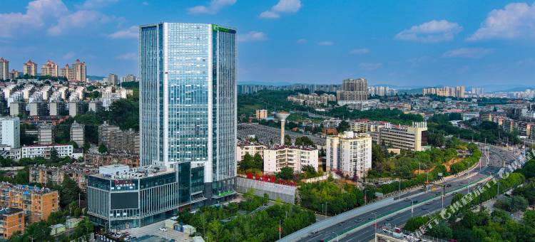 昆明雪力智选假日酒店图片