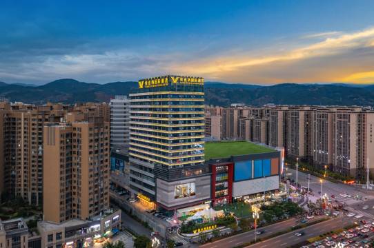 维也纳国际酒店(西昌邛海湿地万达广场店)图片