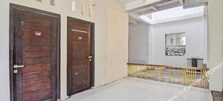 OYO 92964 宿费99(OYO 92964 Kost 99)图片