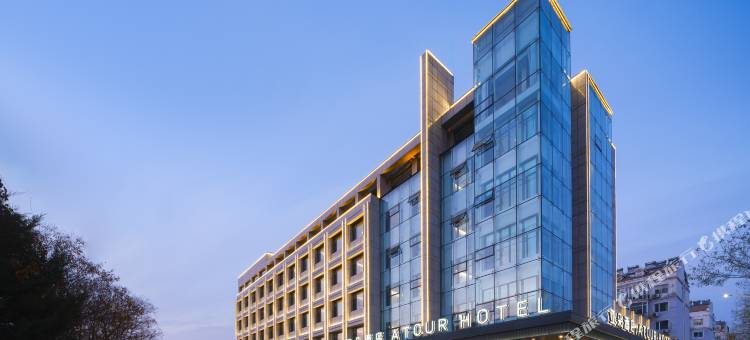 朝阳客运站友谊大街亚朵酒店图片