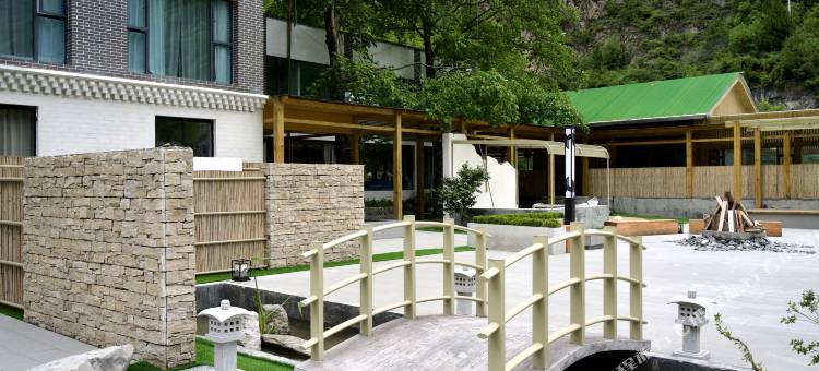 清河瑞锦温泉度假酒店(理县毕棚沟景区理小路店)图片
