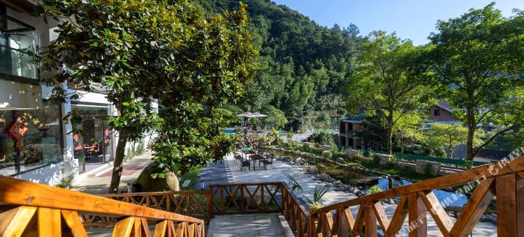 三清山步云民宿(港首索道店)图片