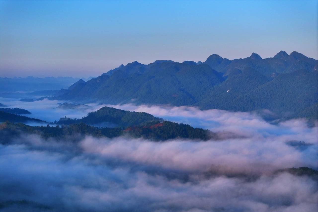 云上简里酒店(荔波小七孔景区东门售票大厅店)图片