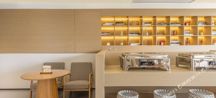 自贡YSEE•悦见设计师酒店(万达店)图片