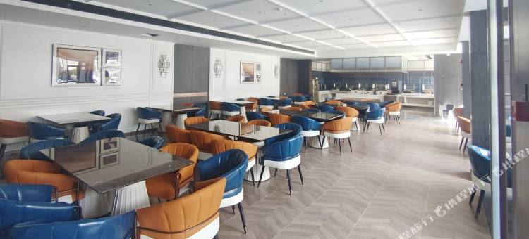 美豪酒店(茫崖店)图片