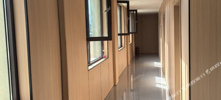 阳春宾馆(扎古录镇店)图片