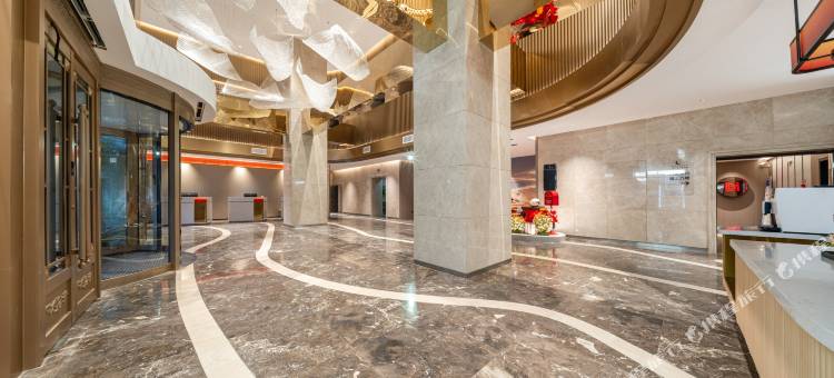 柏曼酒店(乌鲁木齐高铁站卫星路店)图片