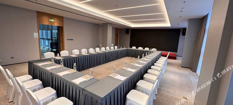 成都春熙路天府广场CYBO君亭尚品酒店图片