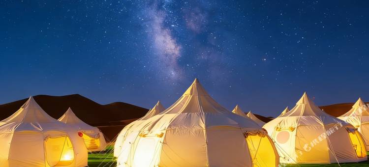 沙漠观星五湖穿越露营基地图片