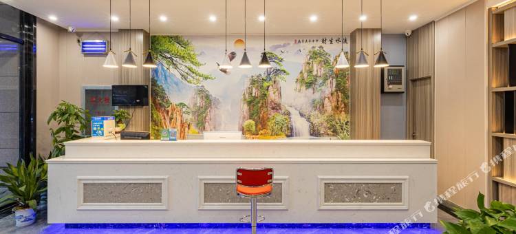 绿橙酒店(武汉欢乐谷园林路地铁站店)图片