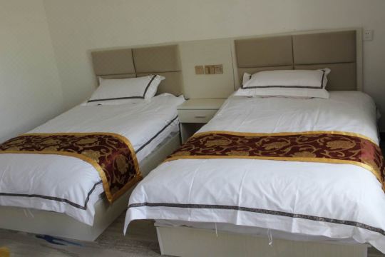 额济纳旗阳光客栈