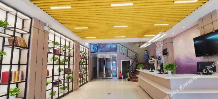 派酒店(开封火车站大相国寺店)图片