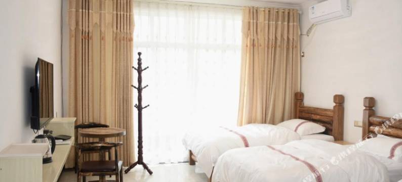 张家界苗峰客栈图片