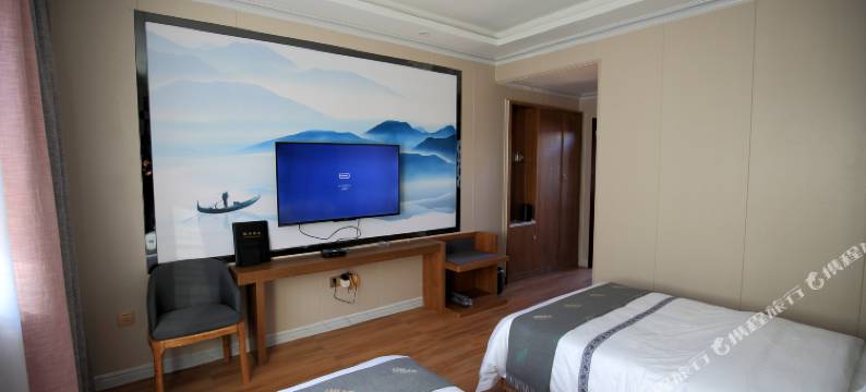 禾木花田溪山庄图片