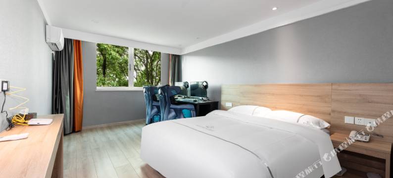 咸宁樱花城市酒店图片