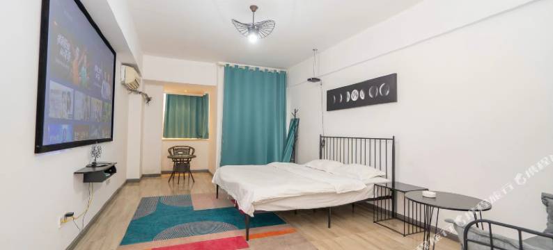 流星公寓(武汉科技大学黄家湖校区武汉交通职业学院店)图片