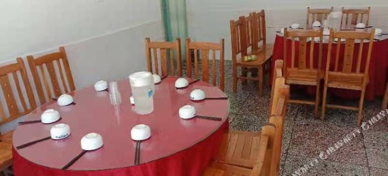 长沙大围山园外圆客栈图片