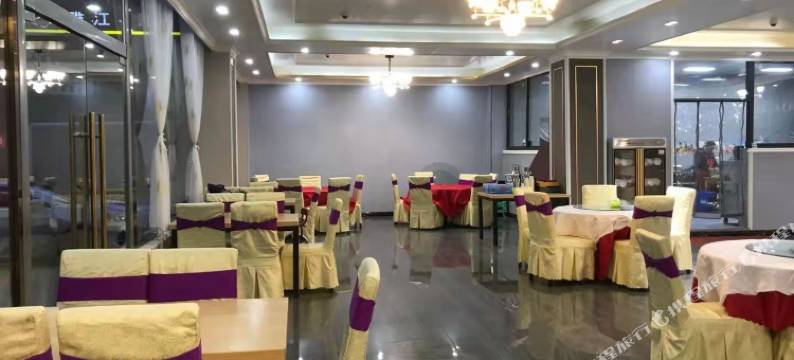 川藏大酒店图片