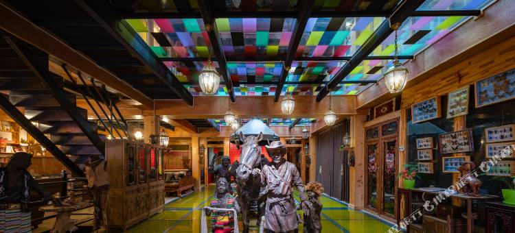 安和桥·AndMe·观日照金山·艺术馆美宿(古城大水车店)图片