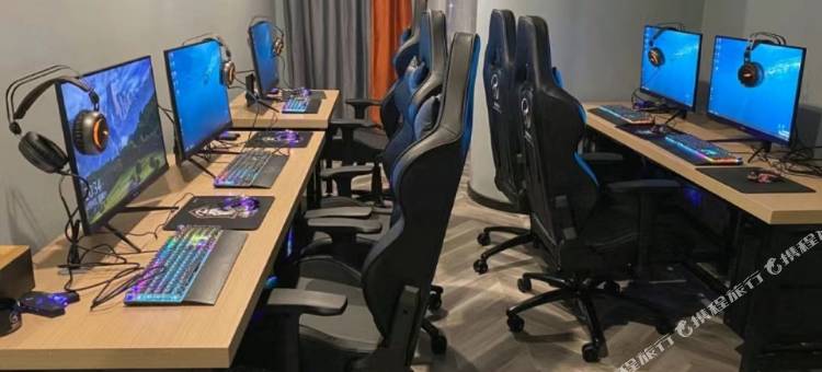 格林电竞酒店(威海青岛北路大润发店)图片