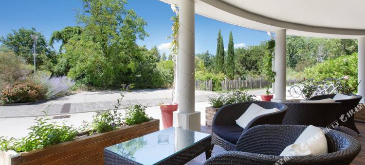 艾克斯普罗旺斯南部贝莱尔山羊套房酒店(Suite Home Aix en Provence Sud TGV)图片