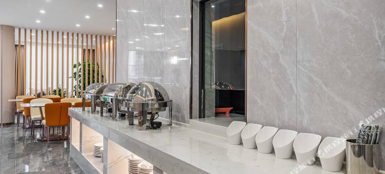 楚雄骅烨影视酒店(彝海公园店)图片